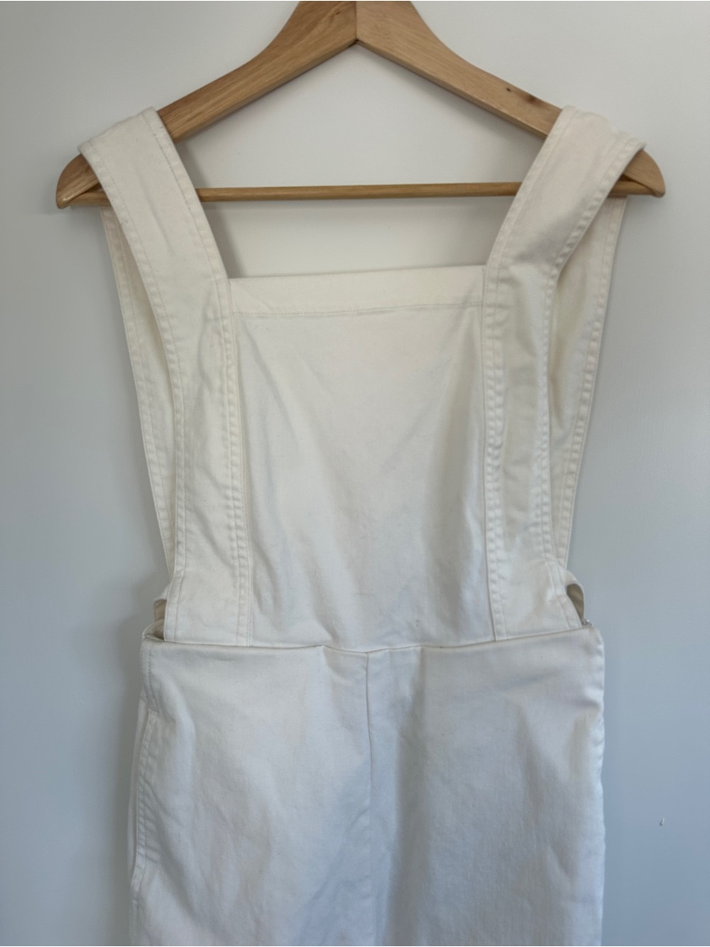 Urban Outfitters White Denim Pinafore Jumpsuit overalls za